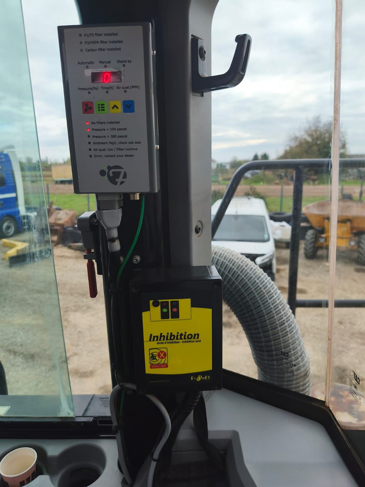 CAT 950 M - Chargeuse sur pneus: photos 4 CAT 950 M - Chargeuse sur pneus: photos 4