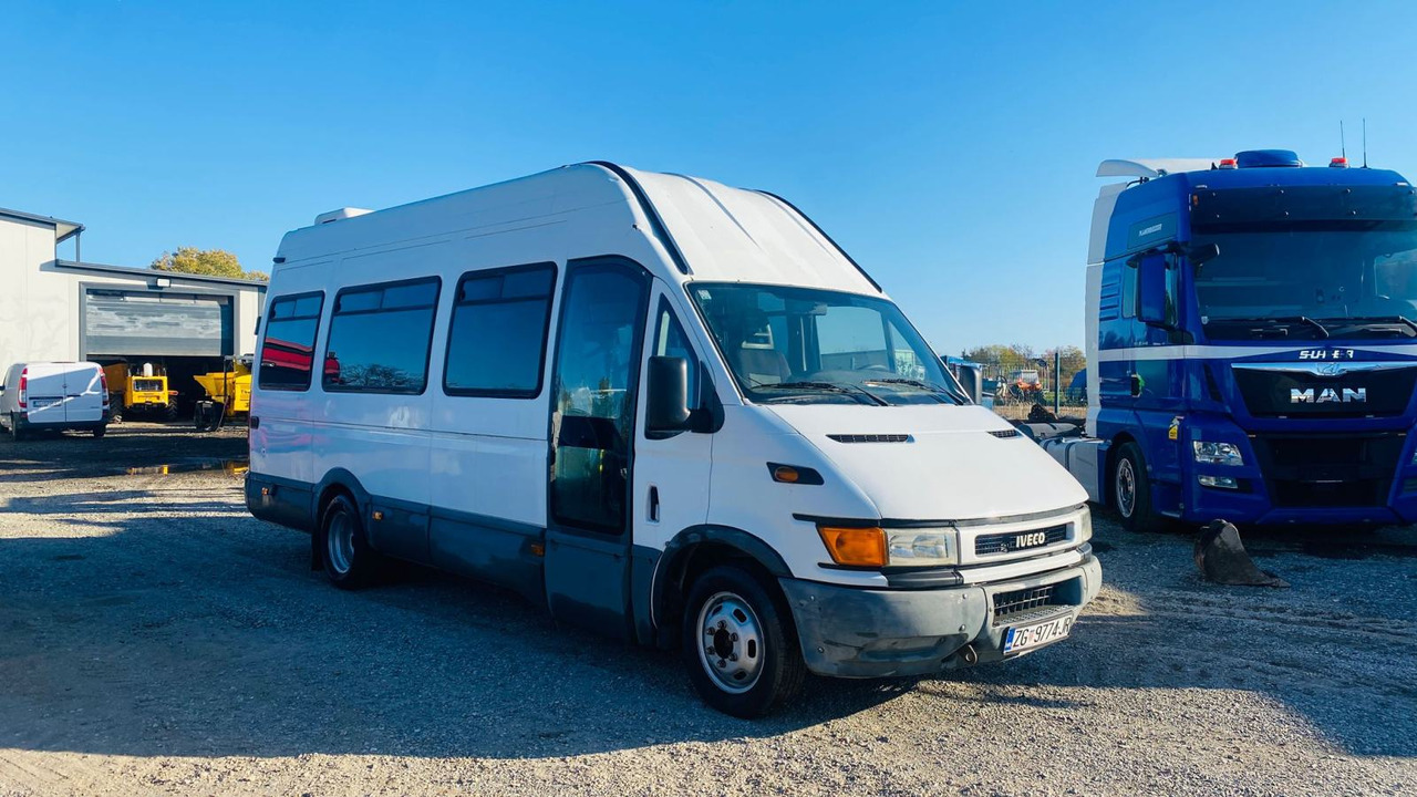 Iveco, 2004 god. - Minibus, Transport de personnes: photos 1 Iveco, 2004 god. - Minibus, Transport de personnes: photos 1