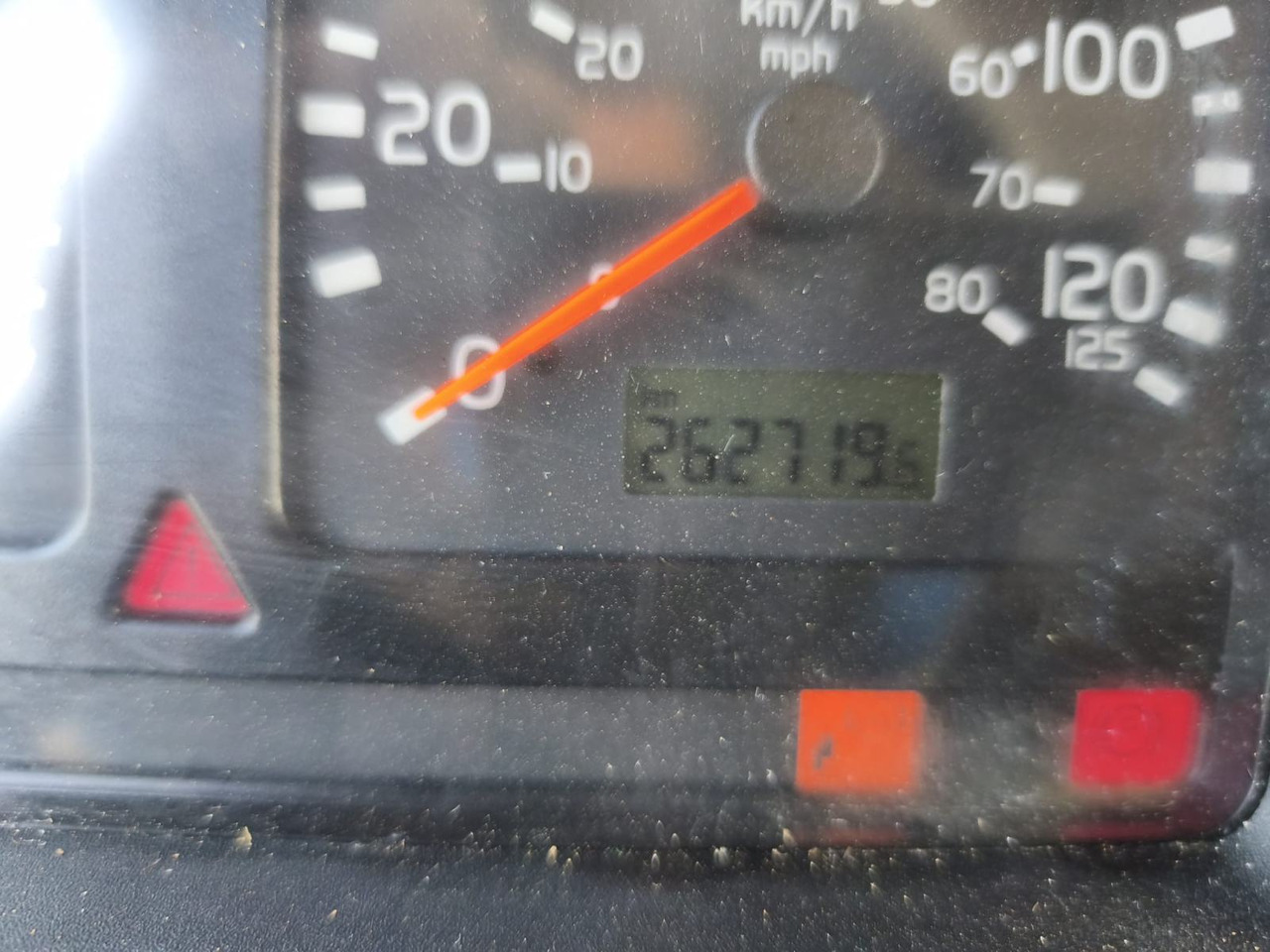 VOLVO FL 12 250, 2004 god. - Camion plateau: photos 5 VOLVO FL 12 250, 2004 god. - Camion plateau: photos 5