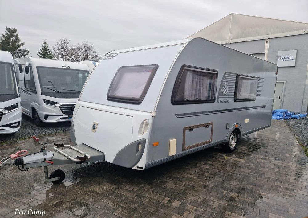 KNAUS SUDWIND 550 FSK - Caravane: photos 2 KNAUS SUDWIND 550 FSK - Caravane: photos 2