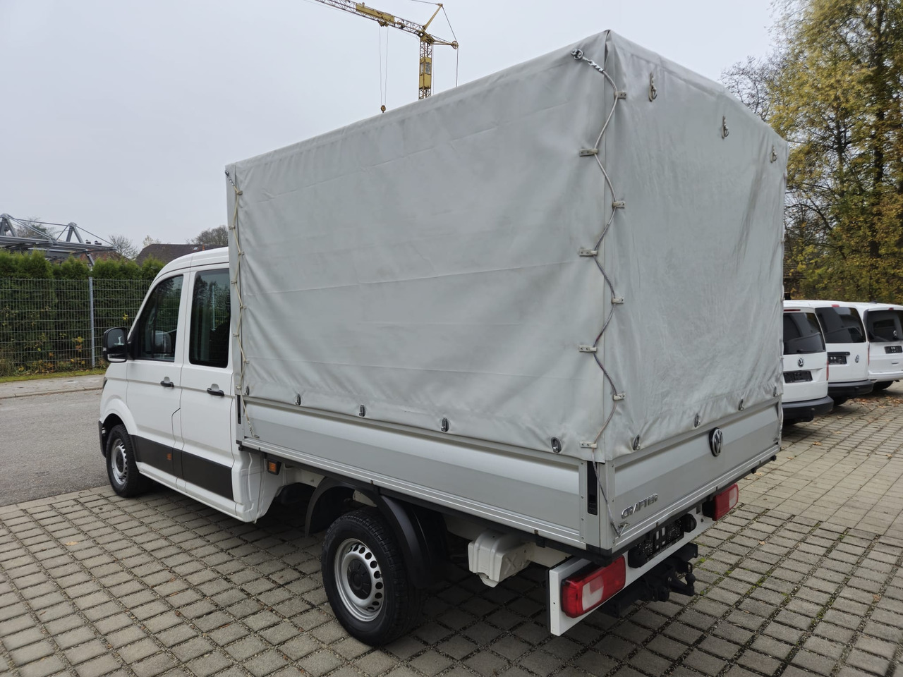 VOLKSWAGEN Crafter Pritsche 35 DOKA mittellang 4MOTION - Utilitaire rideaux coulissants (PLSC): photos 5 VOLKSWAGEN Crafter Pritsche 35 DOKA mittellang 4MOTION - Utilitaire rideaux coulissants (PLSC): photos 5