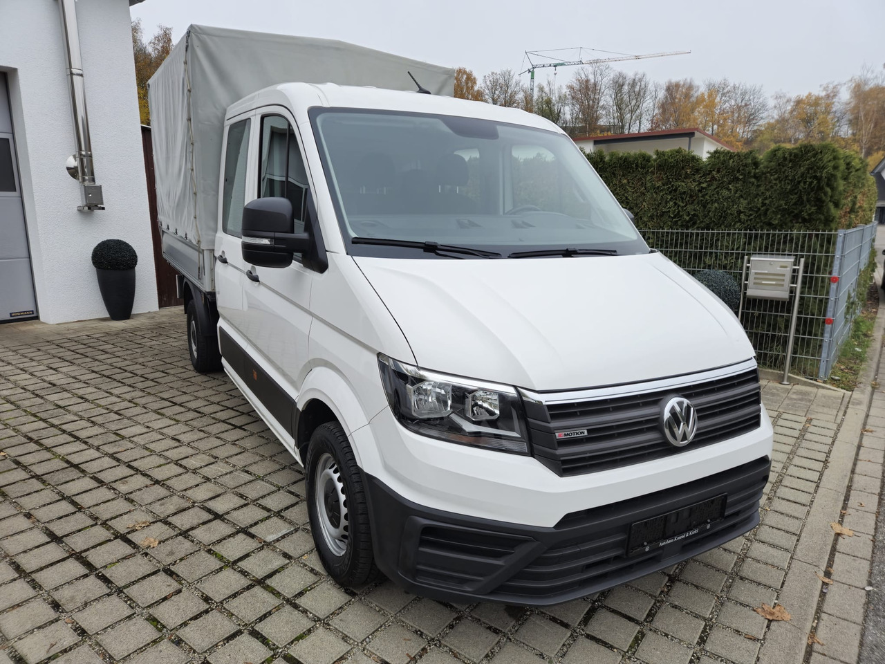 VOLKSWAGEN Crafter Pritsche 35 DOKA mittellang 4MOTION - Utilitaire rideaux coulissants (PLSC): photos 2 VOLKSWAGEN Crafter Pritsche 35 DOKA mittellang 4MOTION - Utilitaire rideaux coulissants (PLSC): photos 2