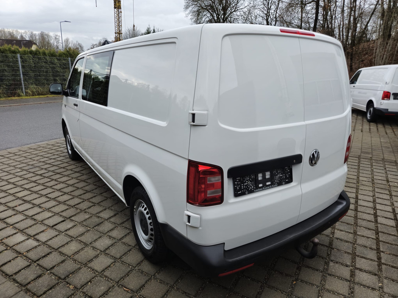VOLKSWAGEN T6 Transporter Mixto LR 6-Sitzer/Standheiz./PDC - Fourgon utilitaire: photos 5 VOLKSWAGEN T6 Transporter Mixto LR 6-Sitzer/Standheiz./PDC - Fourgon utilitaire: photos 5