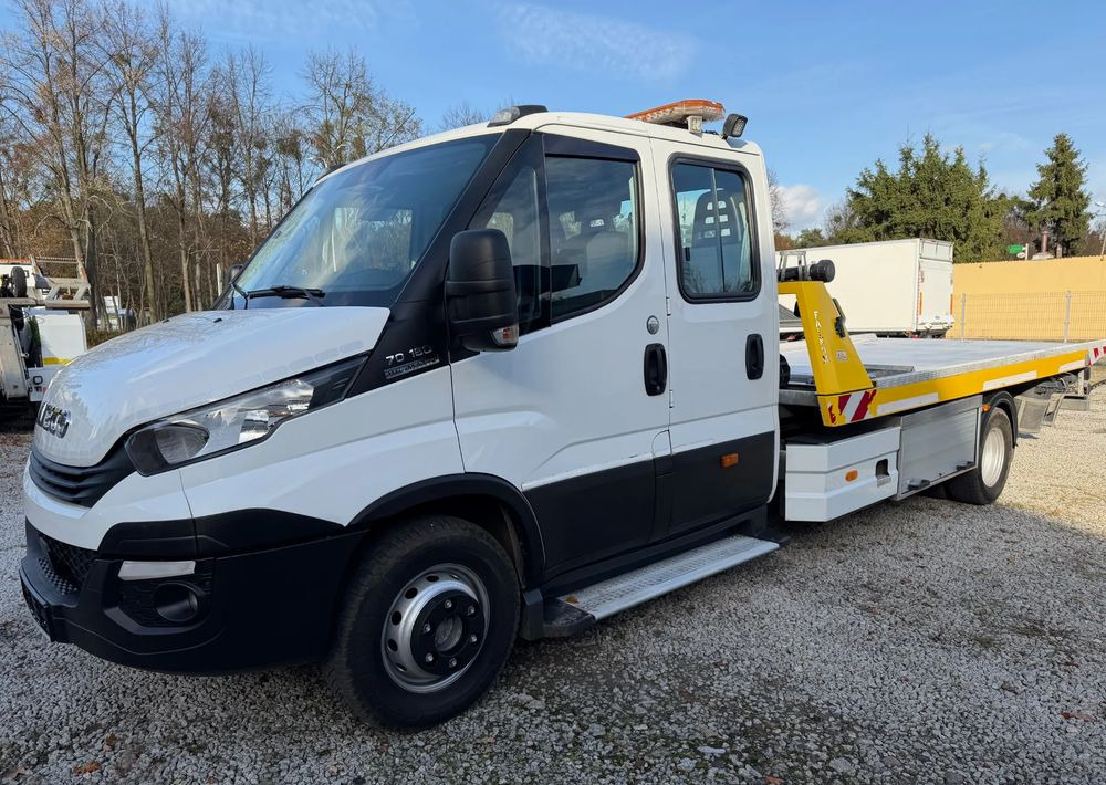 Iveco Daily 70C18 Pomoc drogowa Laweta 2019r Hi-Matic - Remorqueuse: photos 1 Iveco Daily 70C18 Pomoc drogowa Laweta 2019r Hi-Matic - Remorqueuse: photos 1