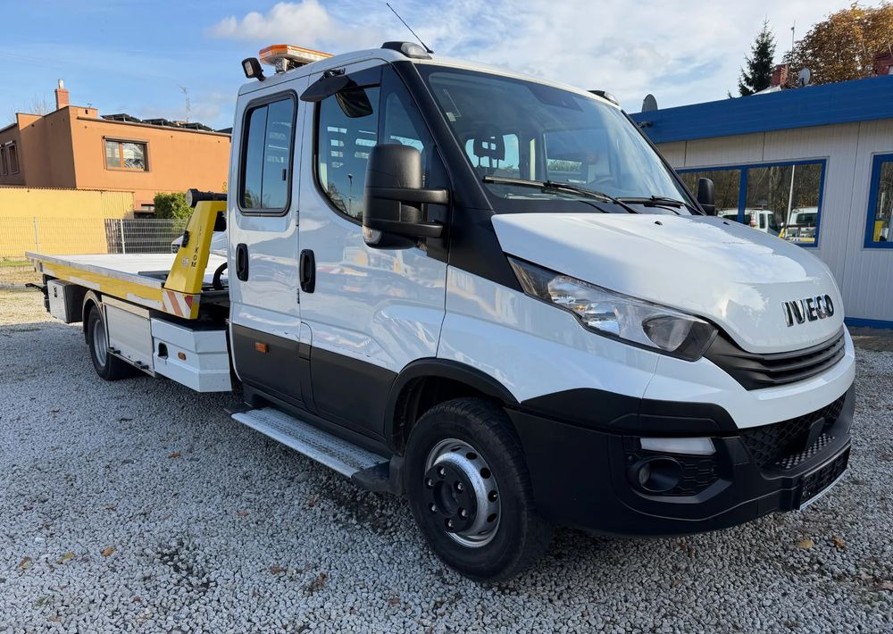Iveco Daily 70C18 Pomoc drogowa Laweta 2019r Hi-Matic - Remorqueuse: photos 3 Iveco Daily 70C18 Pomoc drogowa Laweta 2019r Hi-Matic - Remorqueuse: photos 3