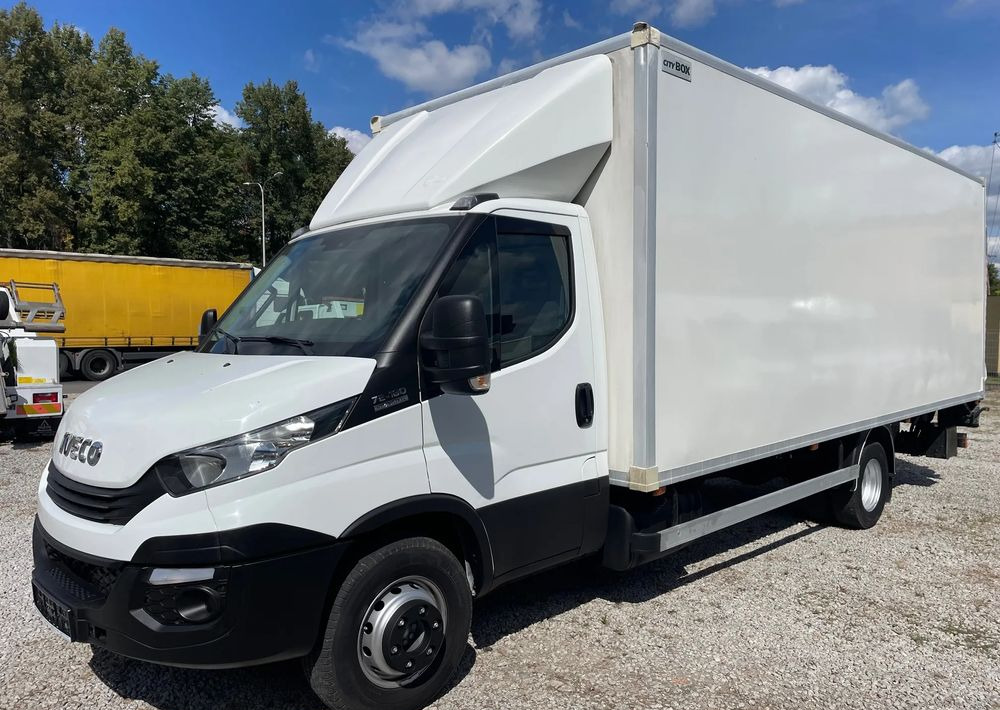 Iveco Daily 72c18 Kontener winda 2017r - Fourgon grand volume: photos 1 Iveco Daily 72c18 Kontener winda 2017r - Fourgon grand volume: photos 1