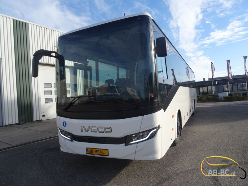 Autocar neuf Iveco New Crossway 61 seats 3 pieces on stock: photos 11 Autocar neuf Iveco New Crossway 61 seats 3 pieces on stock: photos 11