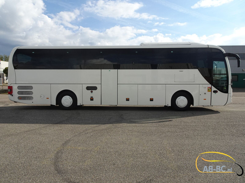 MAN R07 Lions Coach - 51 Seats EURO 6 - Autocar: photos 4 MAN R07 Lions Coach - 51 Seats EURO 6 - Autocar: photos 4