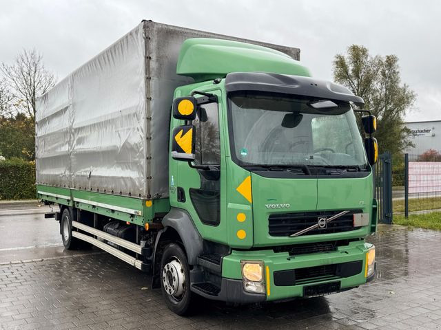 Volvo FL240*EEV*KLIMA*AUTOMATIK*LBW*SERVO*7,2M-LONG* - Camion à rideaux coulissants: photos 1 Volvo FL240*EEV*KLIMA*AUTOMATIK*LBW*SERVO*7,2M-LONG* - Camion à rideaux coulissants: photos 1