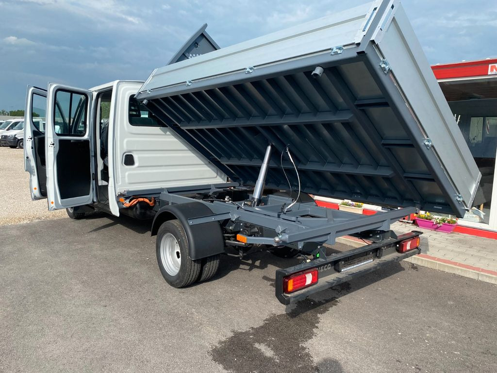 Iveco 35C18H Doka Fahrgestell 3750mm Kipper SOFORT Iveco 35C18H Doka Dreiseitenkipper3750mm SOFORT - Utilitaire benne, Utilitaire double cabine: photos 2 Iveco 35C18H Doka Fahrgestell 3750mm Kipper SOFORT Iveco 35C18H Doka Dreiseitenkipper3750mm SOFORT - Utilitaire benne, Utilitaire double cabine: photos 2