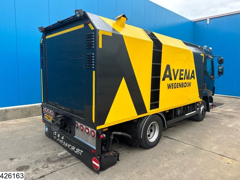 DAF LF45 250 EURO 5, Manual, Bitumen sprayer - Camion citerne: photos 2 DAF LF45 250 EURO 5, Manual, Bitumen sprayer - Camion citerne: photos 2