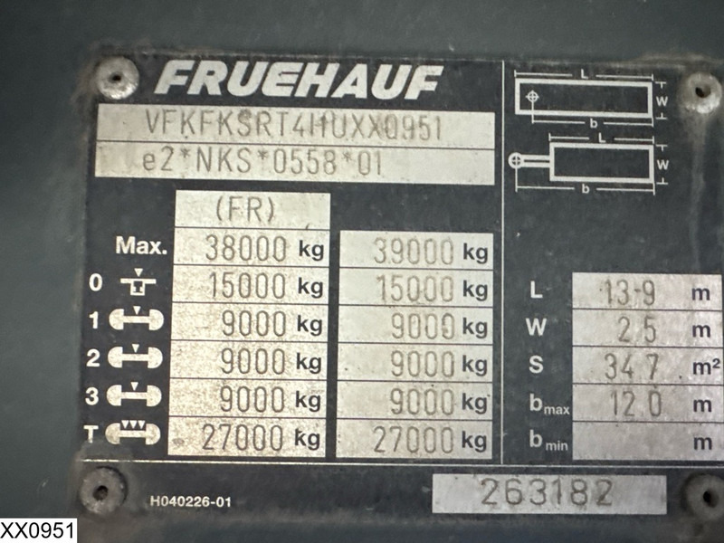 Fruehauf Tautliner - Semi-remorque rideaux coulissants: photos 4 Fruehauf Tautliner - Semi-remorque rideaux coulissants: photos 4