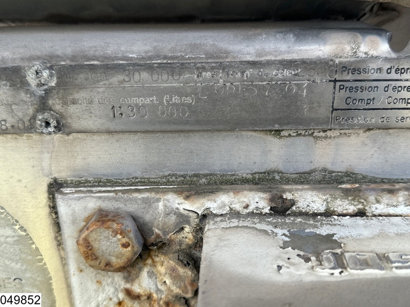 Magyar Bitum 30000 Liter, 1 Compartment - Semi-remorque citerne: photos 3 Magyar Bitum 30000 Liter, 1 Compartment - Semi-remorque citerne: photos 3