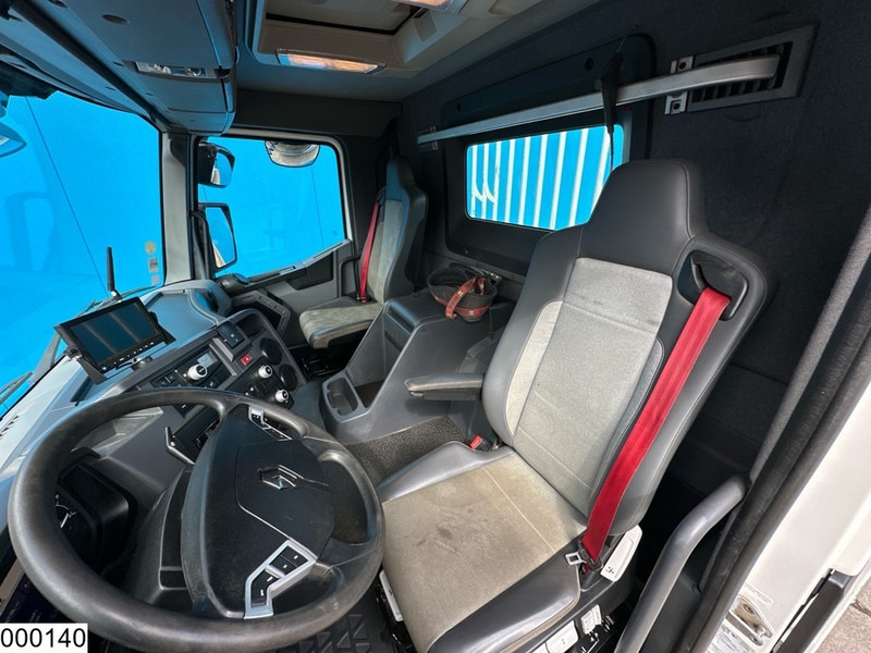 Renault C 430 8X4, EURO 6, HIAB, Remote — crédit-bail Renault C 430 8X4, EURO 6, HIAB, Remote: photos 9