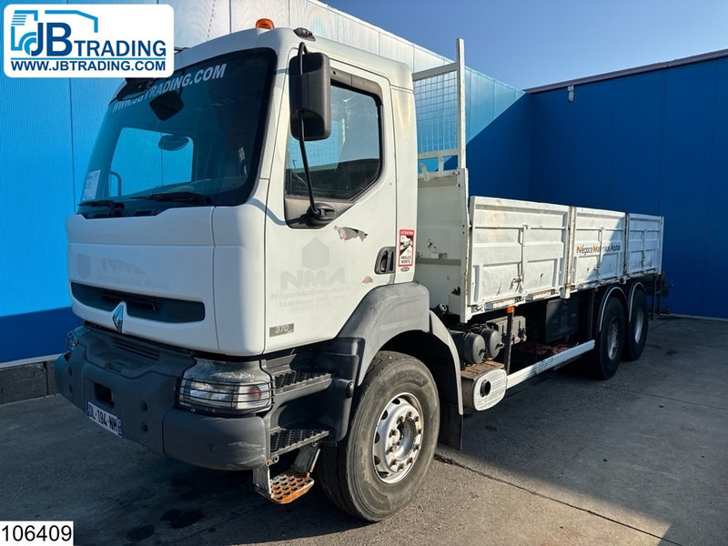 Renault Kerax 370 6x4, Manual, Steelsuspension - Camion plateau: photos 1 Renault Kerax 370 6x4, Manual, Steelsuspension - Camion plateau: photos 1