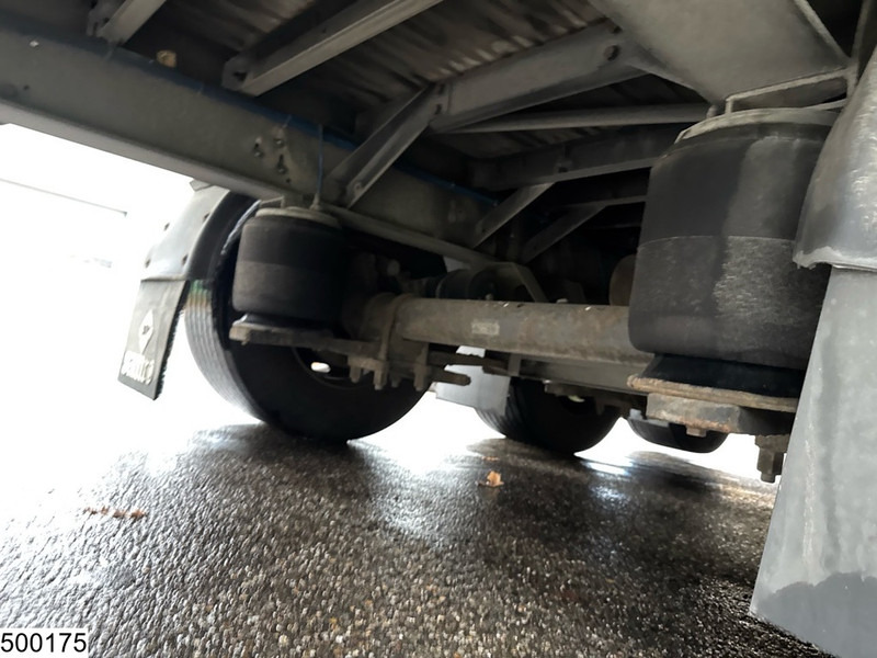 Semi-remorque fourgon Samro gesloten bak 15 Units.: photos 10 Semi-remorque fourgon Samro gesloten bak 15 Units.: photos 10