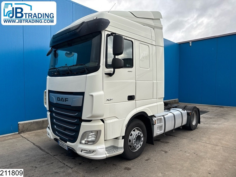 DAF XF 480 EURO 6 - Tracteur routier: photos 1 DAF XF 480 EURO 6 - Tracteur routier: photos 1