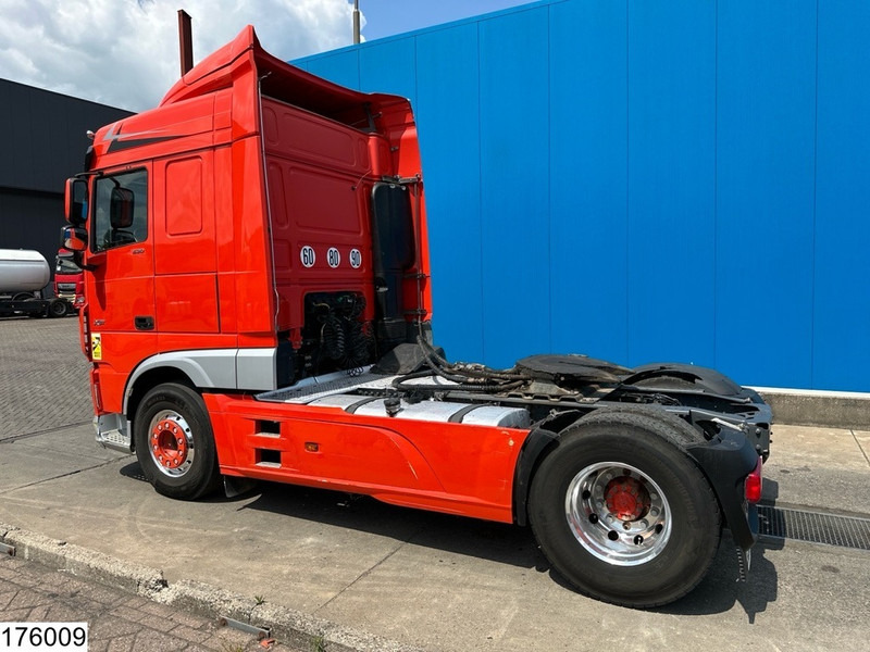 DAF XF 530 EURO 6, Retarder, Hydraulic, Standairco - Tracteur routier: photos 4 DAF XF 530 EURO 6, Retarder, Hydraulic, Standairco - Tracteur routier: photos 4