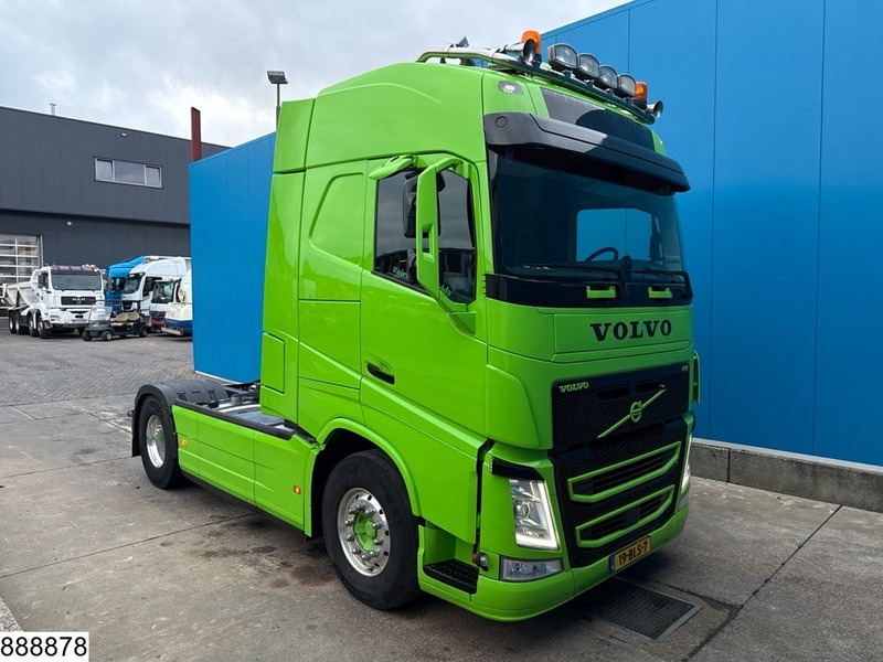 Volvo FH 460 EURO 6, ACC, Ishift, Hydraulic - Tracteur routier: photos 2 Volvo FH 460 EURO 6, ACC, Ishift, Hydraulic - Tracteur routier: photos 2