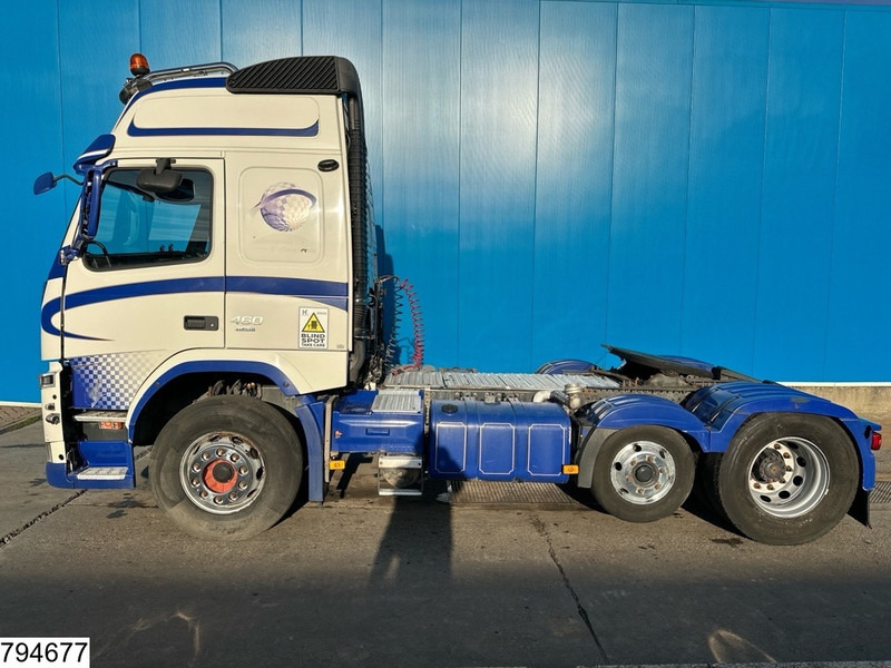 Tracteur routier Volvo FM 460 6x2, EURO 6, PTO, RHD: photos 11 Tracteur routier Volvo FM 460 6x2, EURO 6, PTO, RHD: photos 11