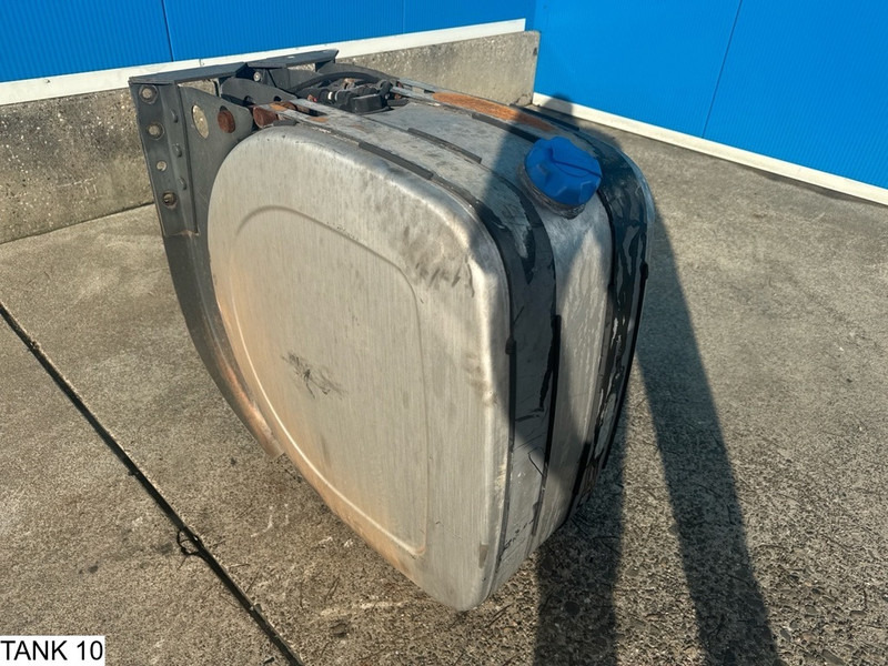 Universeel AdBlue Tank - Réservoir de carburant: photos 3 Universeel AdBlue Tank - Réservoir de carburant: photos 3