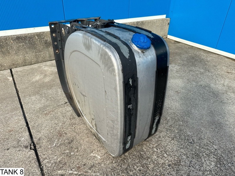 Universeel AdBlue Tank - Réservoir de carburant: photos 3 Universeel AdBlue Tank - Réservoir de carburant: photos 3