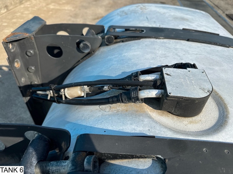 Universeel Brandstoftank - Réservoir de carburant pour Camion: photos 5 Universeel Brandstoftank - Réservoir de carburant pour Camion: photos 5