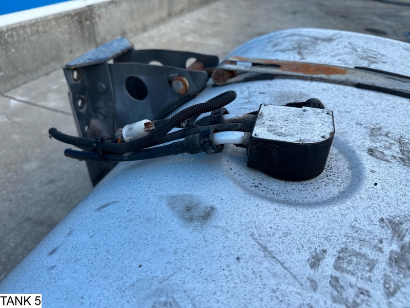 Universeel Brandstoftank - Réservoir de carburant pour Camion: photos 5 Universeel Brandstoftank - Réservoir de carburant pour Camion: photos 5