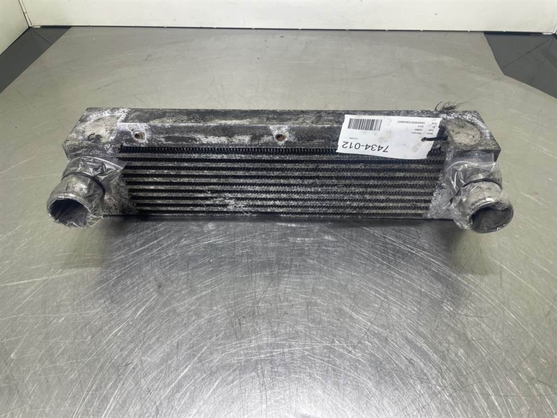 Ahlmann AS900-23126962-Cooler/Kühler/Koeler - Moteur pour Engins de chantier: photos 1 Ahlmann AS900-23126962-Cooler/Kühler/Koeler - Moteur pour Engins de chantier: photos 1