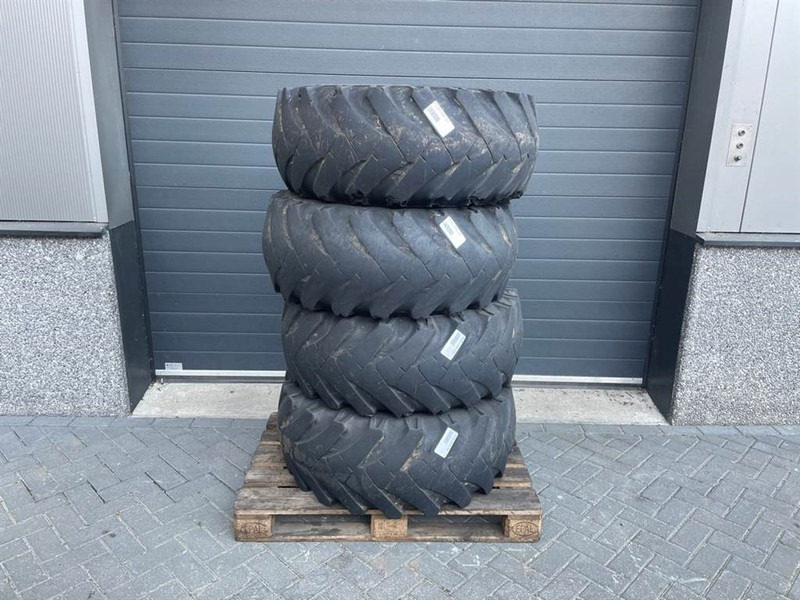Ahlmann AZ6-Mitas 405/70-20 (16/70-20)-Tire/Reifen/Band - Pneus et jantes pour Engins de chantier: photos 1 Ahlmann AZ6-Mitas 405/70-20 (16/70-20)-Tire/Reifen/Band - Pneus et jantes pour Engins de chantier: photos 1