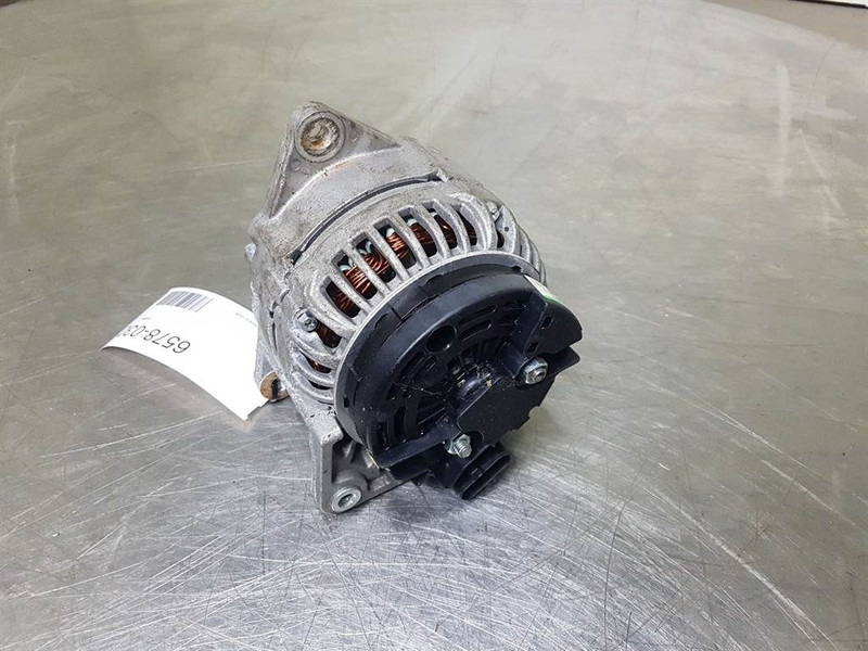 Case 621D-Plusline 0.124.655.005+-Alternator/Dynamo - Moteur pour Engins de chantier: photos 4 Case 621D-Plusline 0.124.655.005+-Alternator/Dynamo - Moteur pour Engins de chantier: photos 4