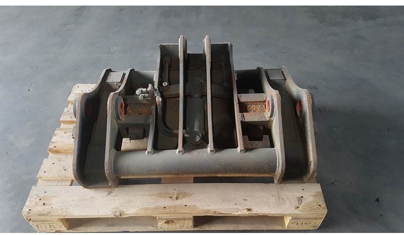 Cat -Verachtert SW2005-Quick coupler/Schnellwechsler - Attache rapide: photos 4 Cat -Verachtert SW2005-Quick coupler/Schnellwechsler - Attache rapide: photos 4