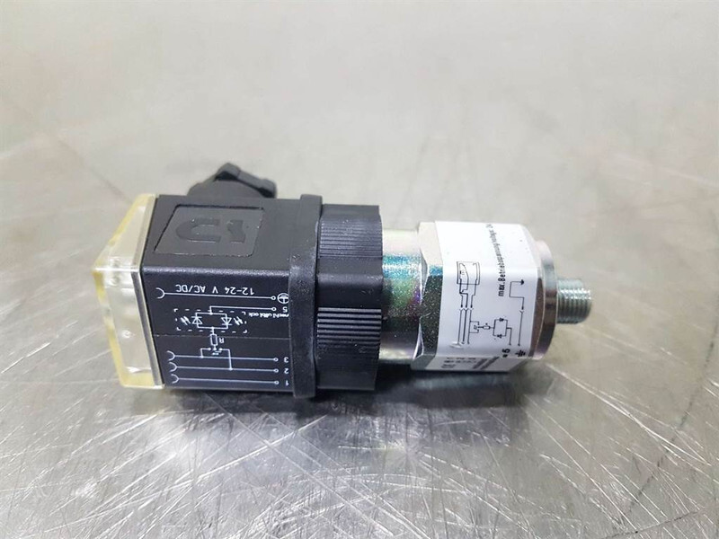 Hydac VMF 2 D.1 /-L24-301705-Clogging indicators - Système électrique pour Engins de chantier: photos 2 Hydac VMF 2 D.1 /-L24-301705-Clogging indicators - Système électrique pour Engins de chantier: photos 2
