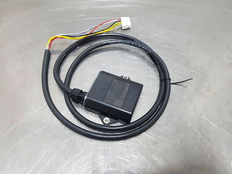 ICARUS blue TM600+R420 - Wireless remote control s - Système électrique pour Engins de chantier: photos 4 ICARUS blue TM600+R420 - Wireless remote control s - Système électrique pour Engins de chantier: photos 4