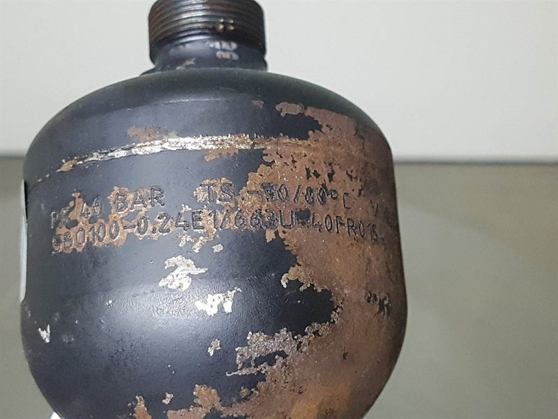 JCB 426E AGRI HT-Hydac SBO100-0,24E1/663U-Accumulator - Hydraulique pour Engins de chantier: photos 4 JCB 426E AGRI HT-Hydac SBO100-0,24E1/663U-Accumulator - Hydraulique pour Engins de chantier: photos 4