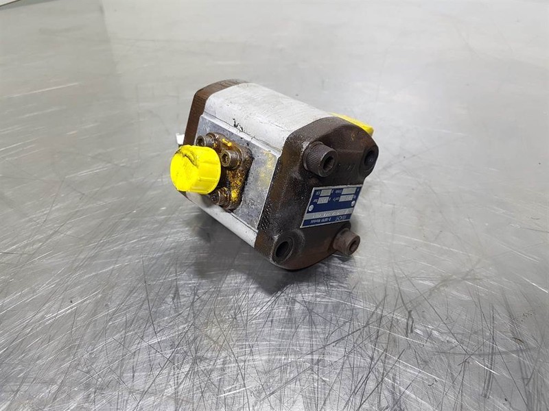 Kracht KP1/22M20AK0A4N-Gearpump/Zahnradpumpe/Tandw - Hydraulique: photos 2 Kracht KP1/22M20AK0A4N-Gearpump/Zahnradpumpe/Tandw - Hydraulique: photos 2