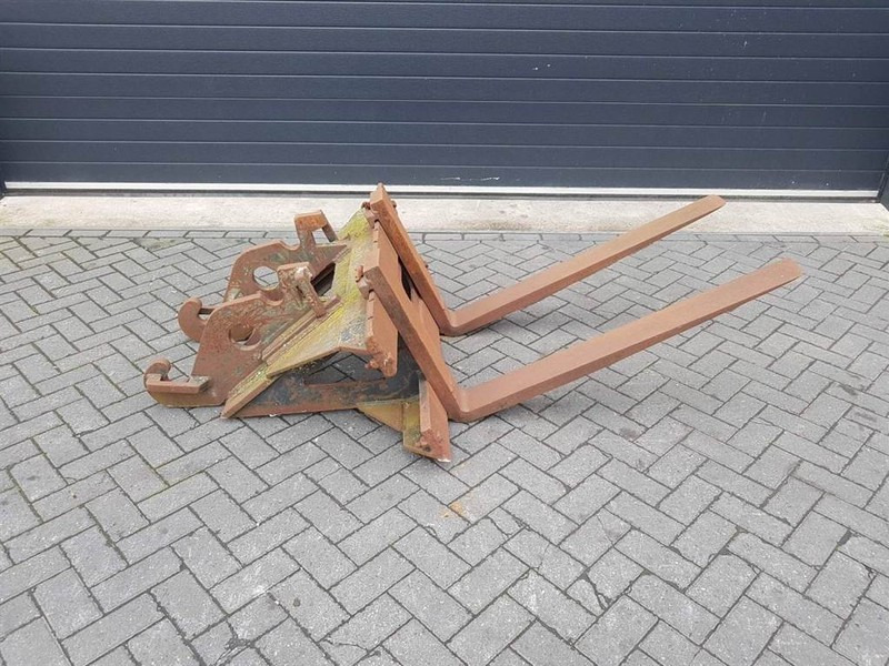 Liebherr A314-CW20 SMALL-Forks/Palletgabeln/Palletvorken - Fourches: photos 1 Liebherr A314-CW20 SMALL-Forks/Palletgabeln/Palletvorken - Fourches: photos 1