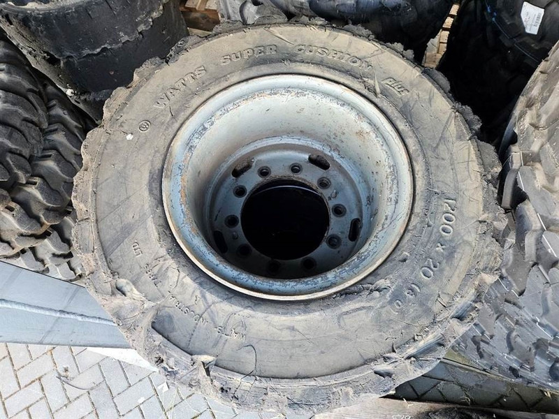 Liebherr A934C-12.00-20-Tire/Reifen/Band - Pneus et jantes pour Engins de chantier: photos 4 Liebherr A934C-12.00-20-Tire/Reifen/Band - Pneus et jantes pour Engins de chantier: photos 4