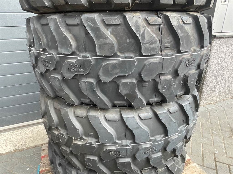 Magna 405/70R18-Tire/Reifen/Band - Pneus et jantes pour Engins de chantier: photos 3 Magna 405/70R18-Tire/Reifen/Band - Pneus et jantes pour Engins de chantier: photos 3