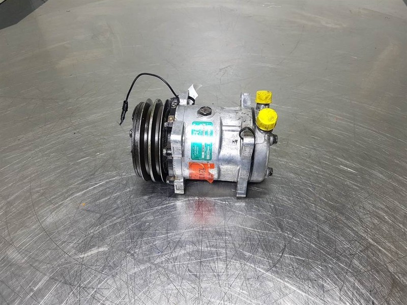 SANDEN SD5H14-S6626-Compressor/Kompressor/Aircopom - Compresseur de climatisation pour Engins de chantier: photos 2 SANDEN SD5H14-S6626-Compressor/Kompressor/Aircopom - Compresseur de climatisation pour Engins de chantier: photos 2