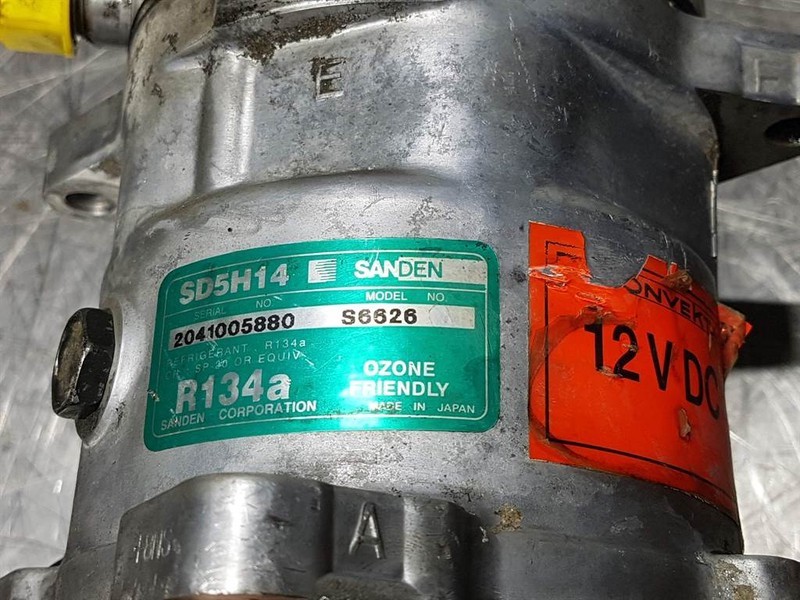SANDEN SD5H14-S6626-Compressor/Kompressor/Aircopom - Compresseur de climatisation pour Engins de chantier: photos 4 SANDEN SD5H14-S6626-Compressor/Kompressor/Aircopom - Compresseur de climatisation pour Engins de chantier: photos 4