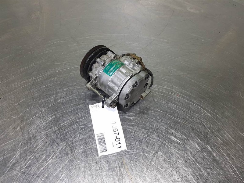 SANDEN SD7B10-7170-Compressor/Kompressor/Aircopomp - Compresseur de climatisation pour Engins de chantier: photos 3 SANDEN SD7B10-7170-Compressor/Kompressor/Aircopomp - Compresseur de climatisation pour Engins de chantier: photos 3