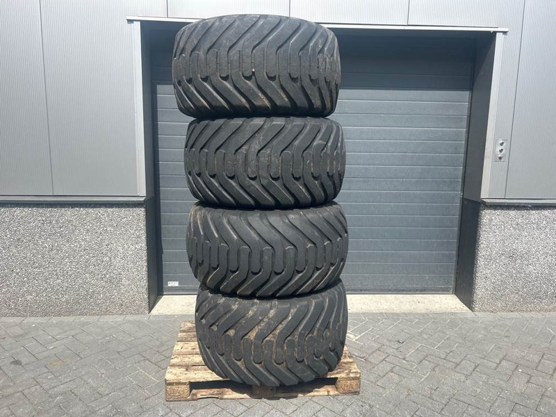 Schaeff SKL841-Altura 550/45-22.5-Tire/Reifen/Band - Pneus et jantes pour Engins de chantier: photos 1 Schaeff SKL841-Altura 550/45-22.5-Tire/Reifen/Band - Pneus et jantes pour Engins de chantier: photos 1