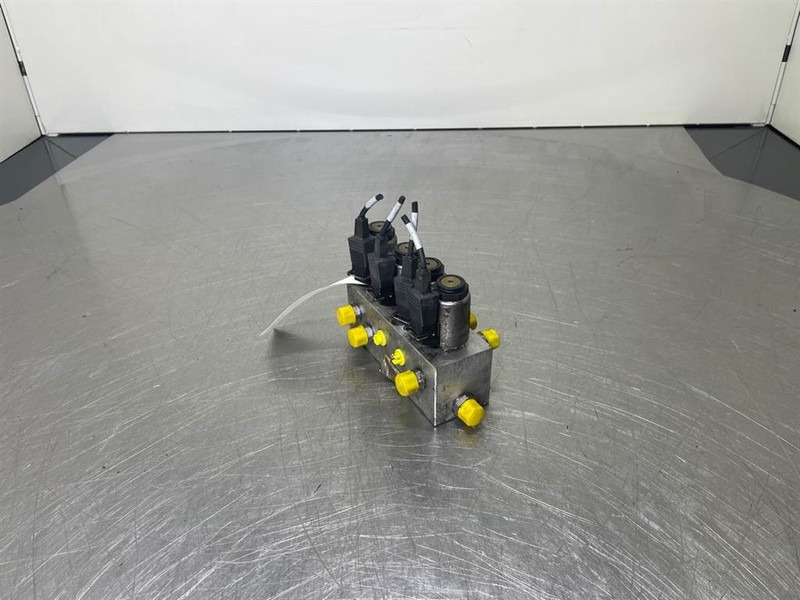 Sennebogen 835E-142529-Valve/Ventile/Ventiel - Hydraulique pour Engins de chantier: photos 2 Sennebogen 835E-142529-Valve/Ventile/Ventiel - Hydraulique pour Engins de chantier: photos 2