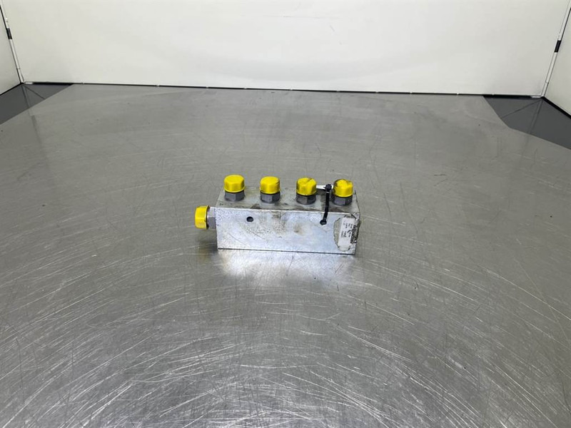 Sennebogen 835E-160094-Valve/Ventile/Ventiel - Hydraulique pour Engins de chantier: photos 1 Sennebogen 835E-160094-Valve/Ventile/Ventiel - Hydraulique pour Engins de chantier: photos 1