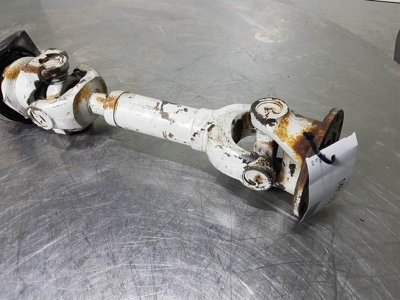 Spicer Dana - Propshaft/Gelenkwelle/Cardanas - Essieu et pièces pour Engins de chantier: photos 2 Spicer Dana - Propshaft/Gelenkwelle/Cardanas - Essieu et pièces pour Engins de chantier: photos 2
