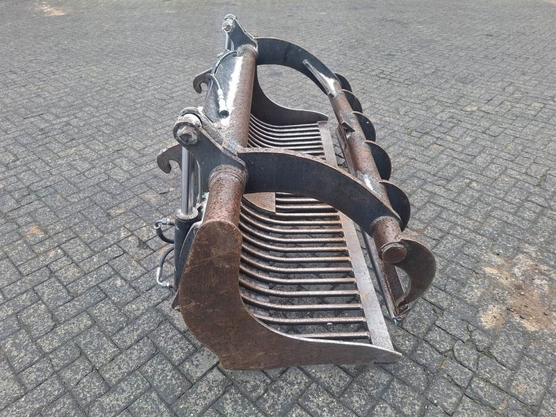 Volvo BM L 30 - Matériel d'élevage: photos 2 Volvo BM L 30 - Matériel d'élevage: photos 2