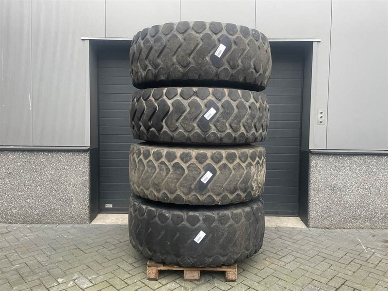 Werklust WG35E-Michelin 20.5R25-Tire/Reifen/Band - Pneus et jantes pour Engins de chantier: photos 1 Werklust WG35E-Michelin 20.5R25-Tire/Reifen/Band - Pneus et jantes pour Engins de chantier: photos 1