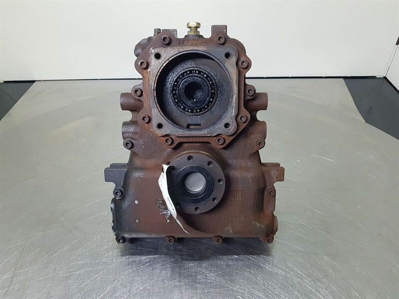 Yanmar V70 Speeder-ZF-Transmission/Getriebe/Transmissie - Boîte de vitesse pour Engins de chantier: photos 2 Yanmar V70 Speeder-ZF-Transmission/Getriebe/Transmissie - Boîte de vitesse pour Engins de chantier: photos 2