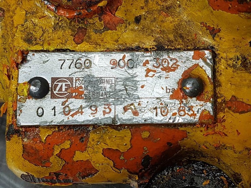 ZF 7760 900 302 - Valve/Ventile/Ventiel - Hydraulique: photos 3 ZF 7760 900 302 - Valve/Ventile/Ventiel - Hydraulique: photos 3